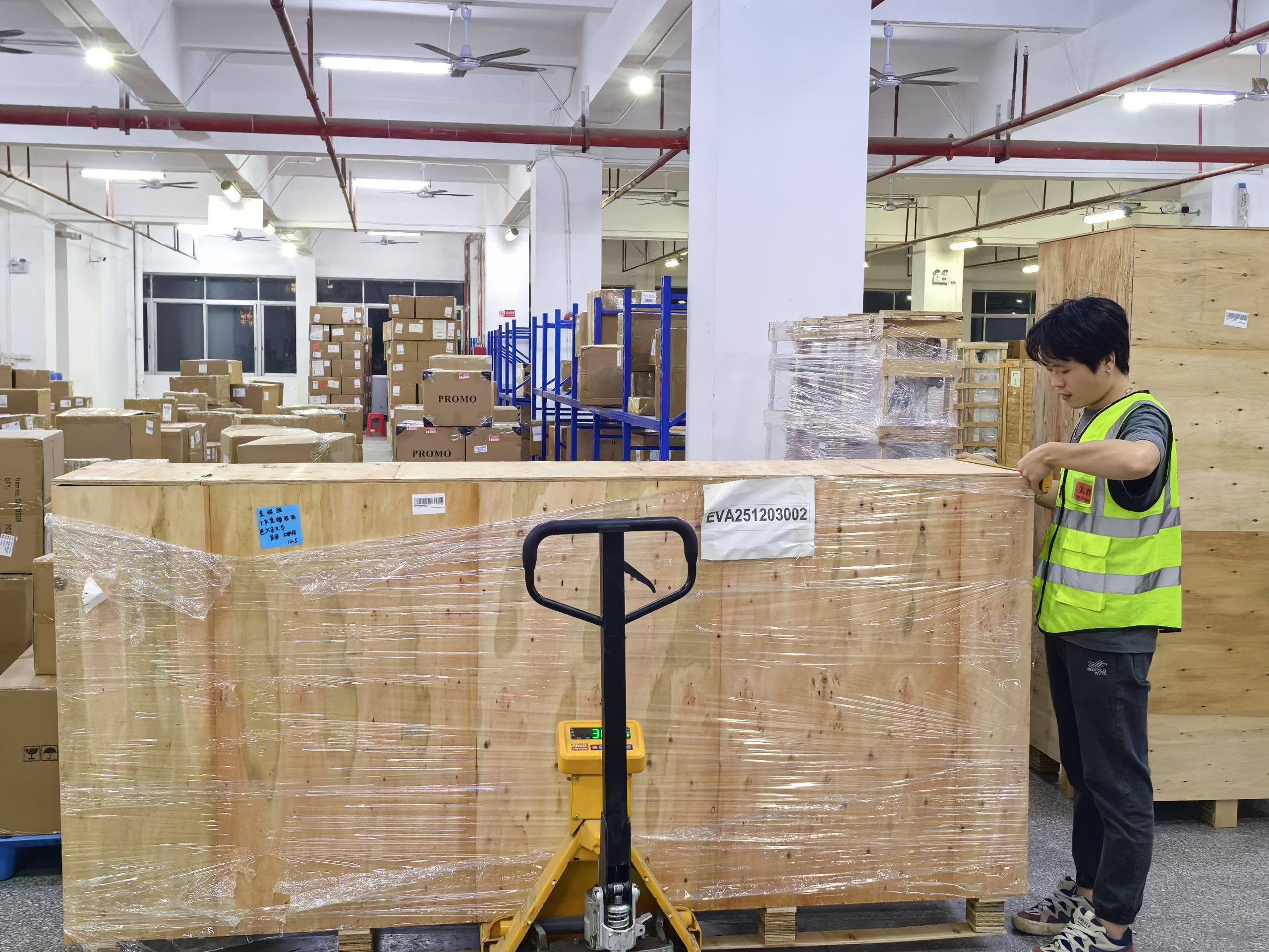 Oversized cargo transportation process